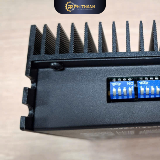 Trình điều khiển Servo ADTECH QS7AA010M