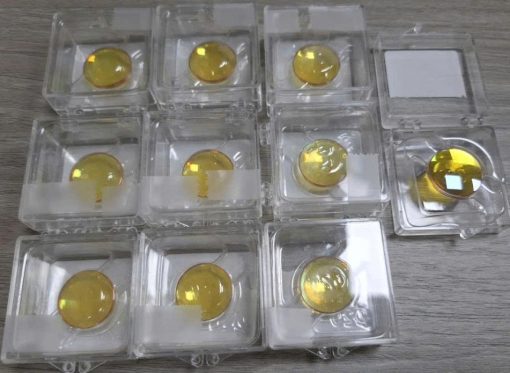 Thấu kính hội tụ laser