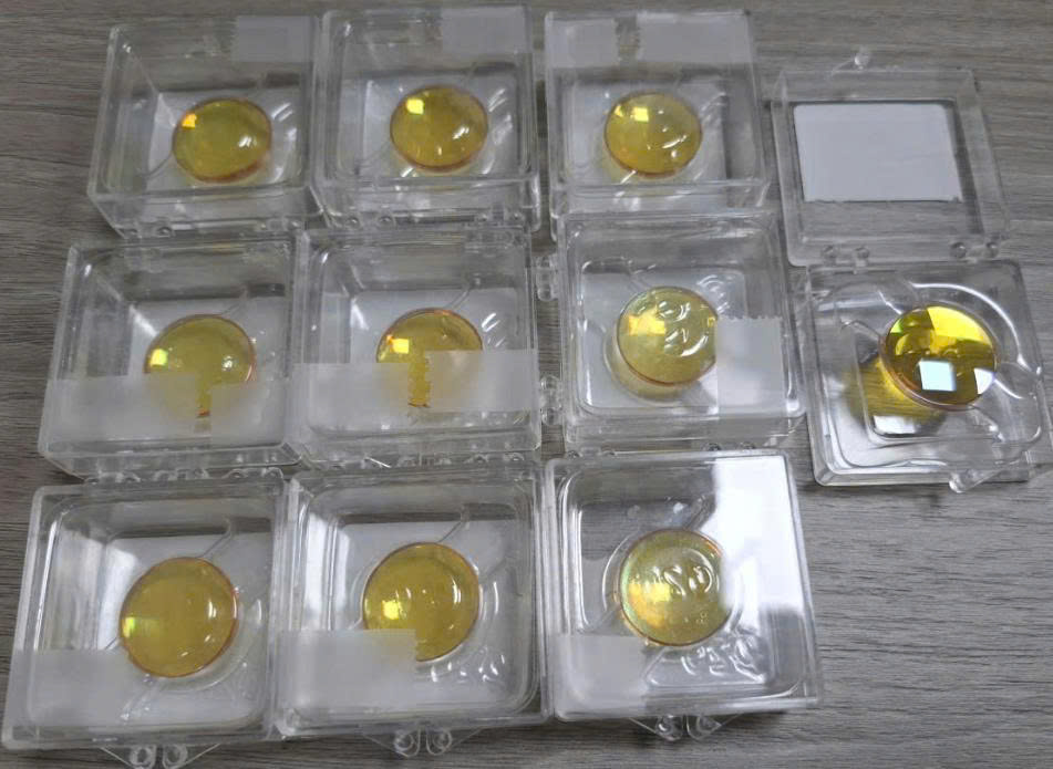 Thấu kính hội tụ