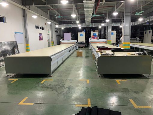 Khoang bàn trải vải