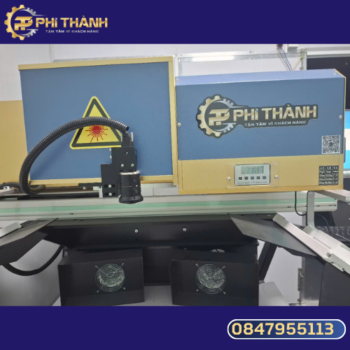 Mặt trước của máy laser