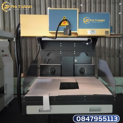 Máy laser siêu tốc