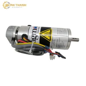 Động cơ motor Assy T-AXIS là một trong những linh kiện quan trọng trong hệ thống truyền động của máy cắt tự động Gerber. Với nhiệm vụ tạo chuyển động chính xác cho cụm cơ cấu cắt, motor T-AXIS ảnh hưởng trực tiếp đến độ ổn định, tốc độ và chất lượng đường cắt của máy.