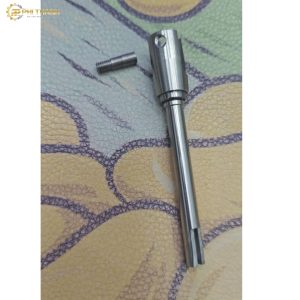 Lõi rung của đầu dao JWEI là một chi tiết cơ khí quan trọng trong cụm dao rung, đảm nhiệm vai trò truyền và ổn định chuyển động từ cơ cấu truyền động tới lưỡi dao. Kết cấu thép hợp kim hướng đến độ bền và khả năng chống mài mòn cao.