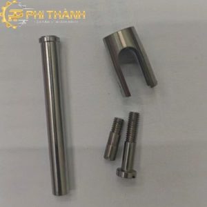 Lõi rung của đầu dao JWEI là một chi tiết cơ khí quan trọng trong cụm dao rung, đảm nhiệm vai trò truyền và ổn định chuyển động từ cơ cấu truyền động tới lưỡi dao. Kết cấu thép hợp kim hướng đến độ bền và khả năng chống mài mòn cao.