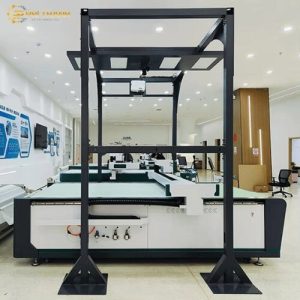 Máy cắt dao CNC 1625 cắt vải, da, foam, PVC, EVA chính xác, nhanh và ổn định. Phù hợp may mặc, giày da, sofa, ô tô, bao bì và quảng cáo